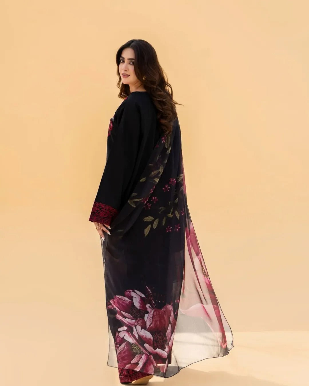 MAHI-NOOR – Embroidered 3PC